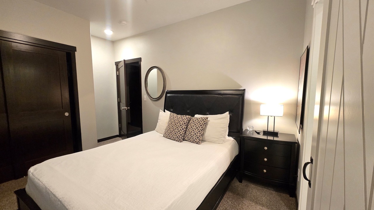 Photo of Bedroom in Wapato Point