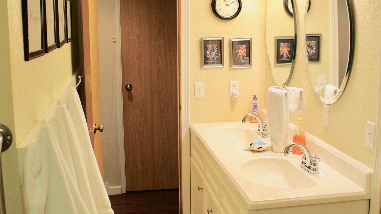 Photo of Bathroom in Seward