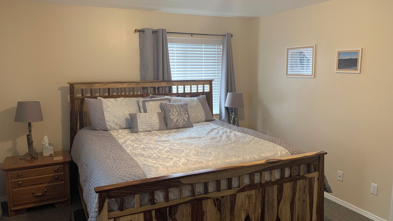 Photo of Bedroom in Kenai