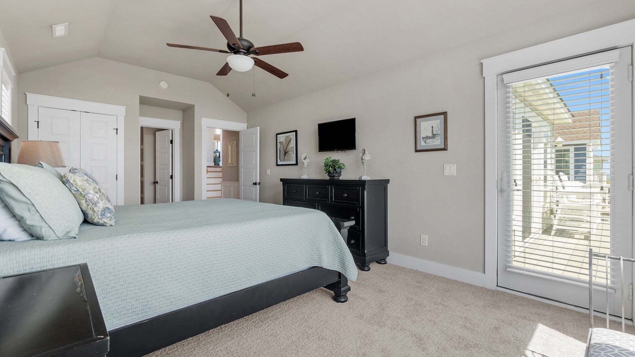 Photo of Bedroom in Ocean Sands