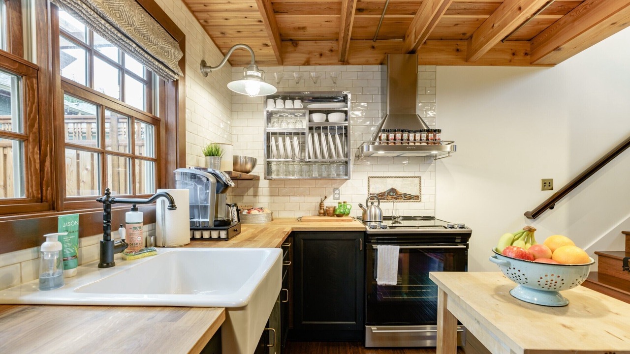 Photo of Kitchen in Loyal Heights