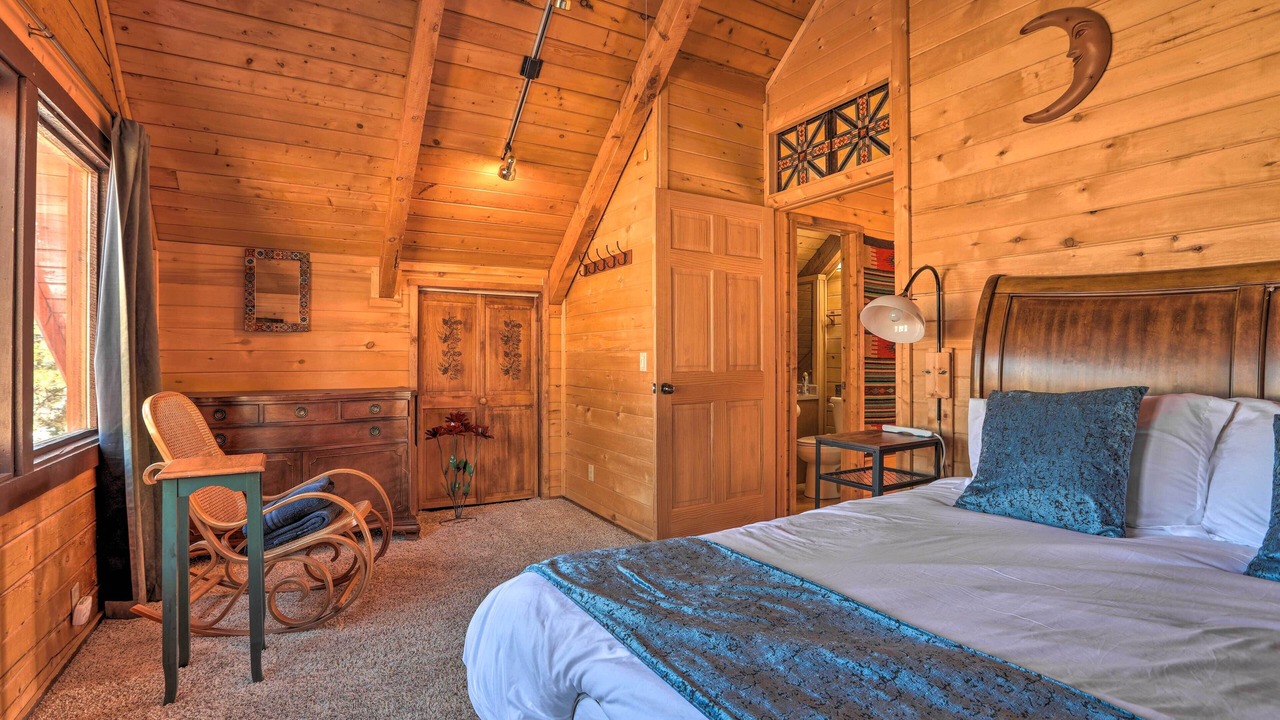 Photo of Bedroom in Cripple Creek