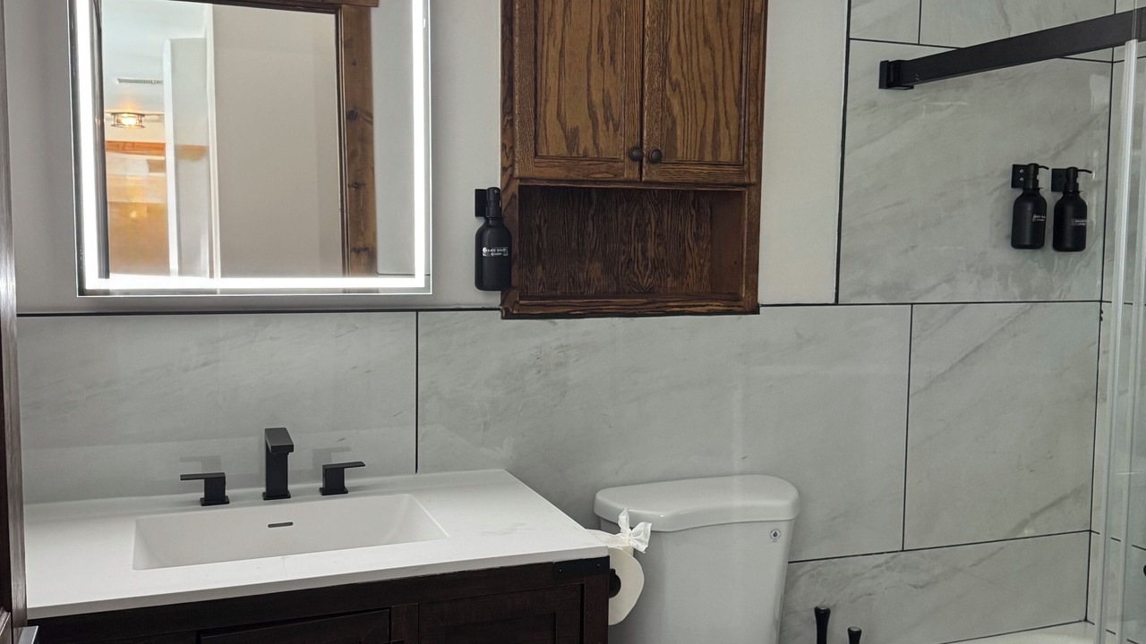 Photo of Bathroom in Leavenworth