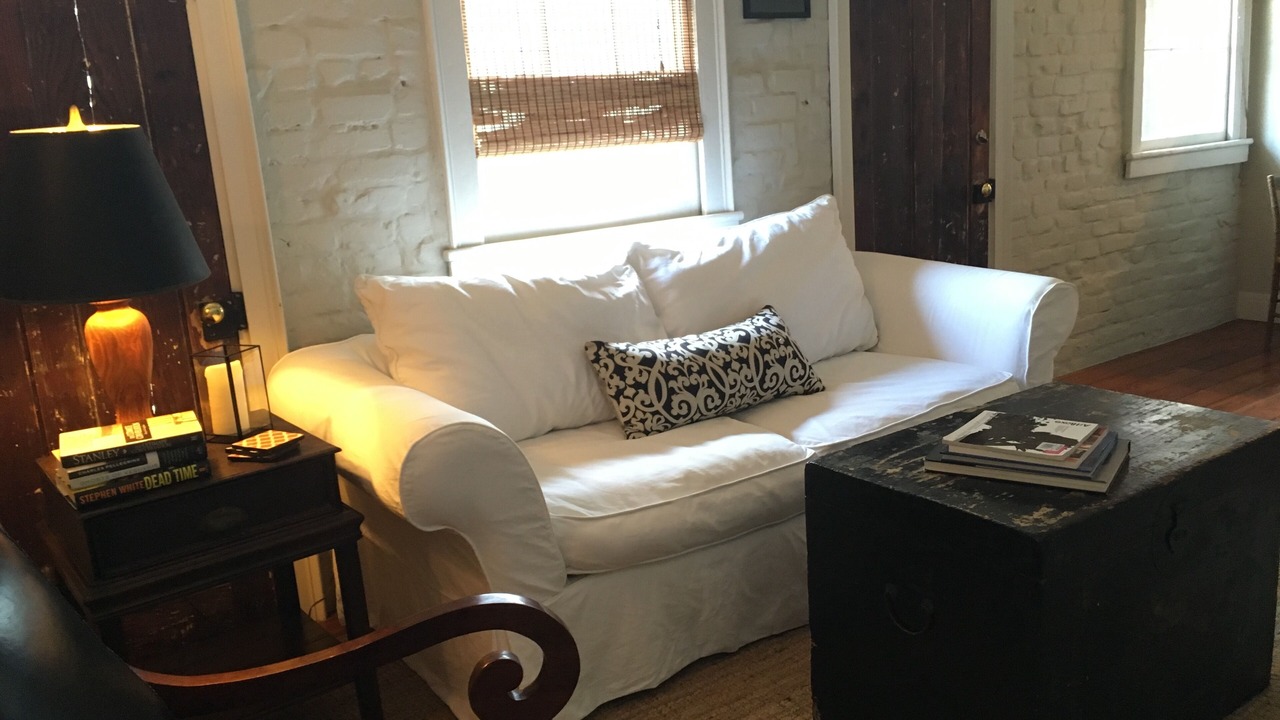 Photo of Livingroom in Lower Garden District