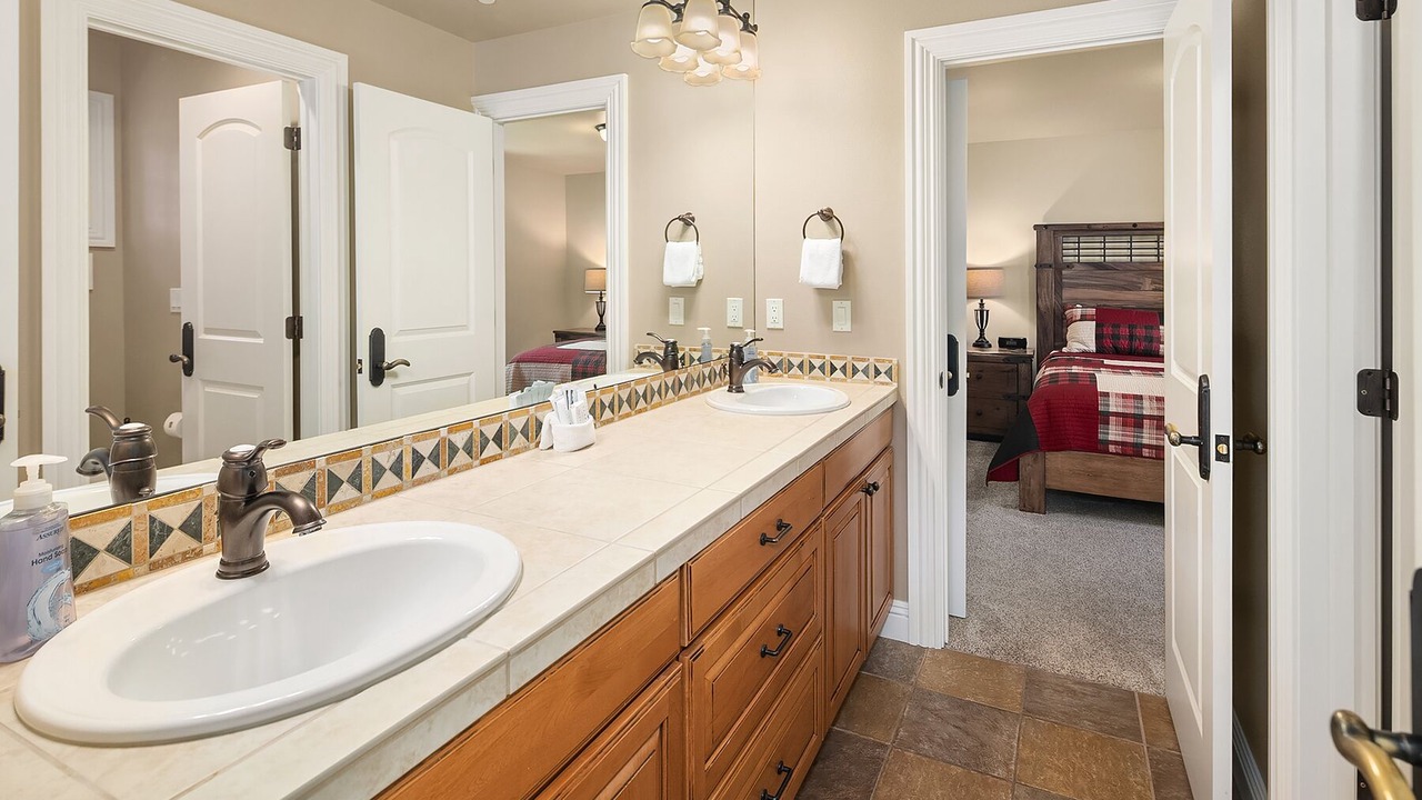 Photo of Bathroom in Cle Elum
