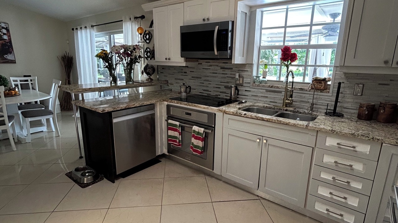 Photo of Kitchen in Palm Aire Village West