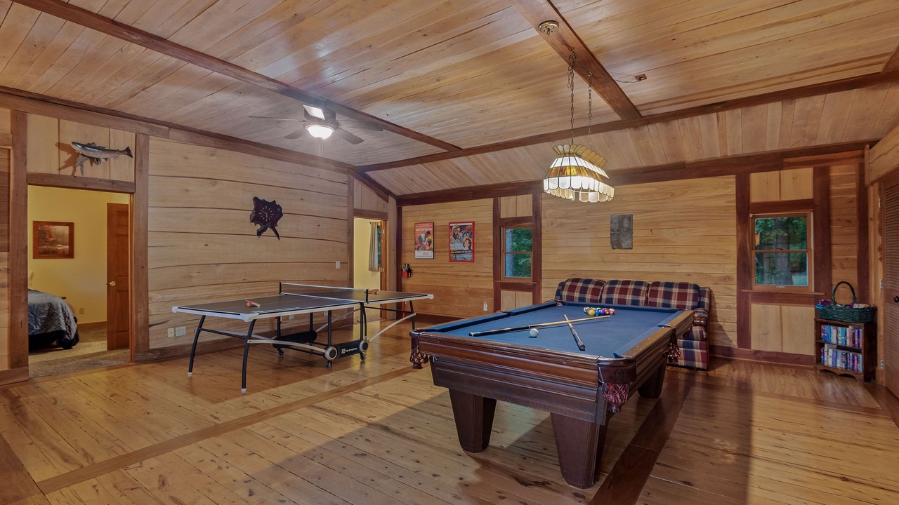 Photo of Outdoor in Jasper
