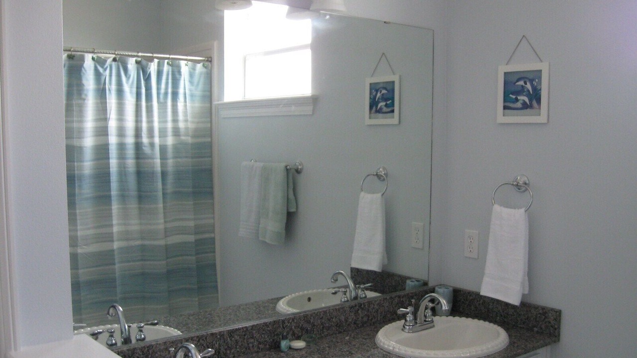 Photo of Bathroom in Slidell