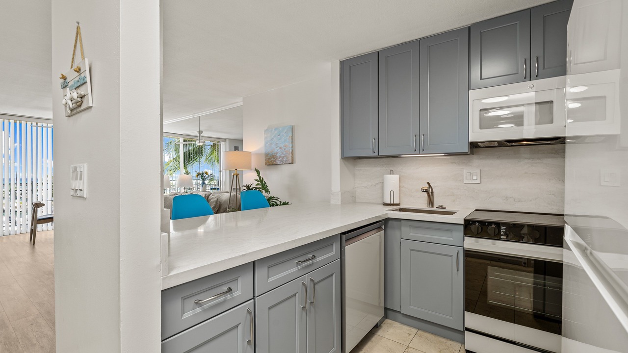 Photo of Kitchen in Waikiki