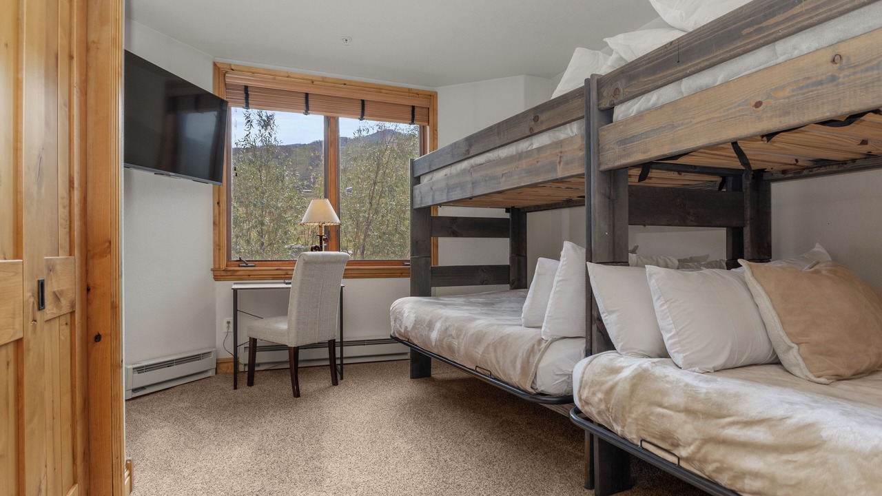 Photo of Bedroom in Steamboat Springs