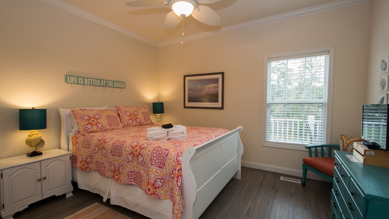 Photo of Bedroom in Emerald Isle