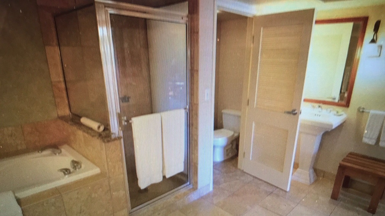 Photo of Bathroom in Honokowai