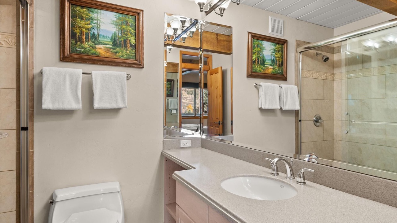 Photo of Bathroom in Aspen