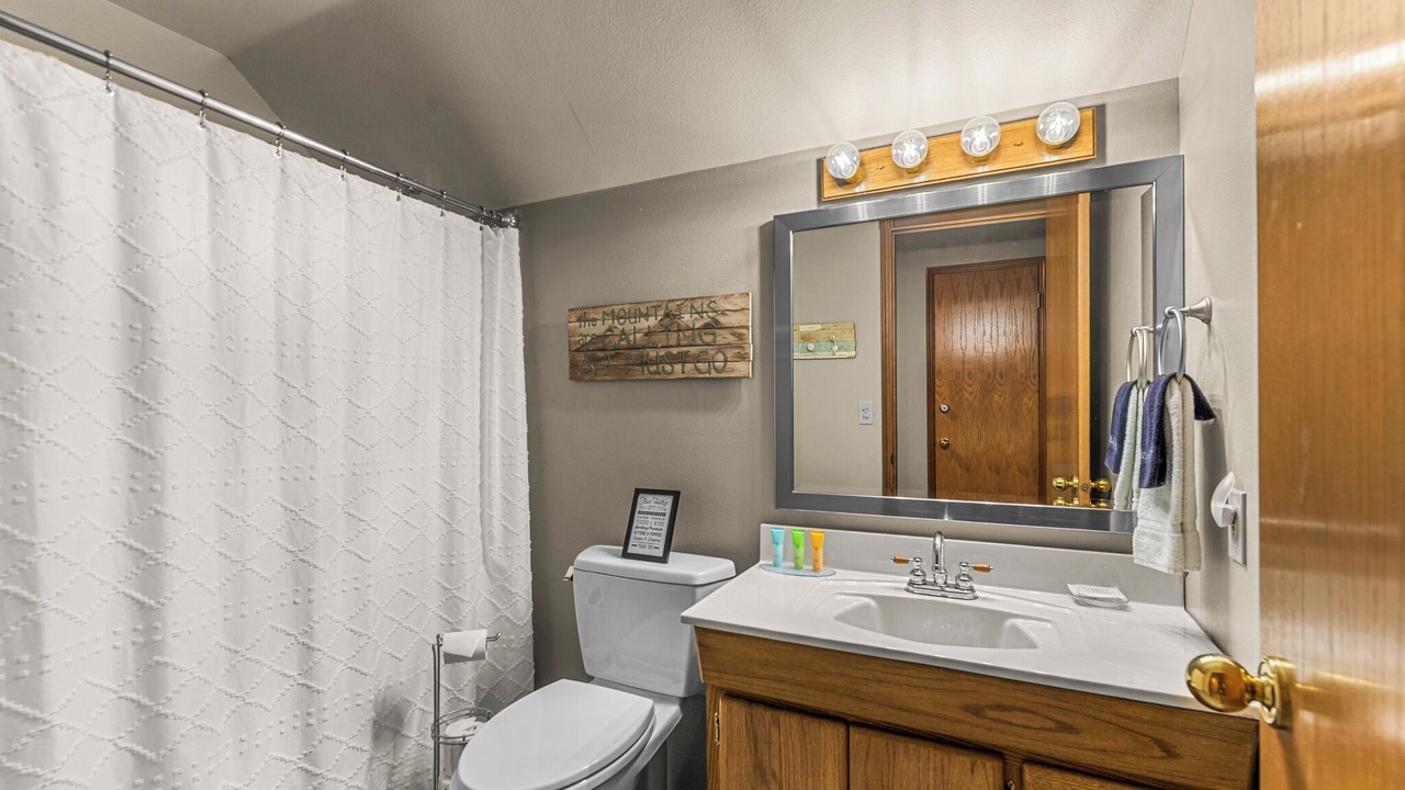 Photo of Bathroom in Ardenvoir
