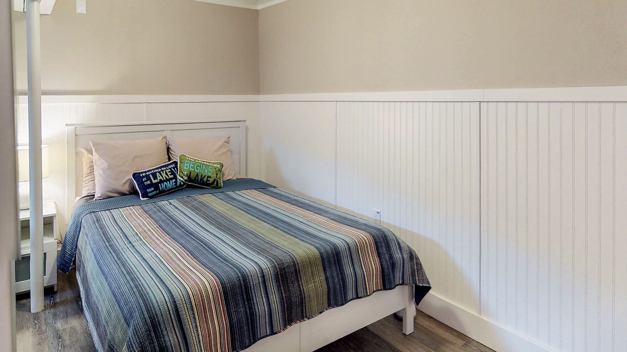 Photo of Bedroom in Manson