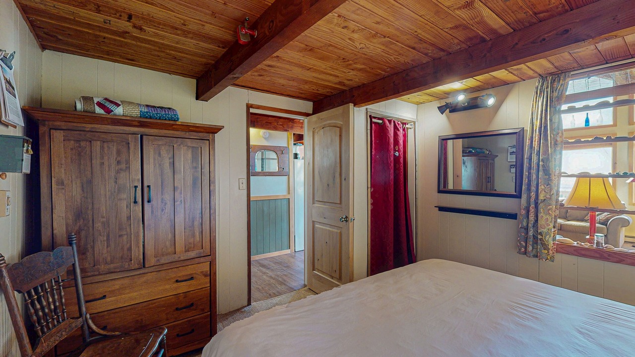 Photo of Bedroom in Copalis Beach