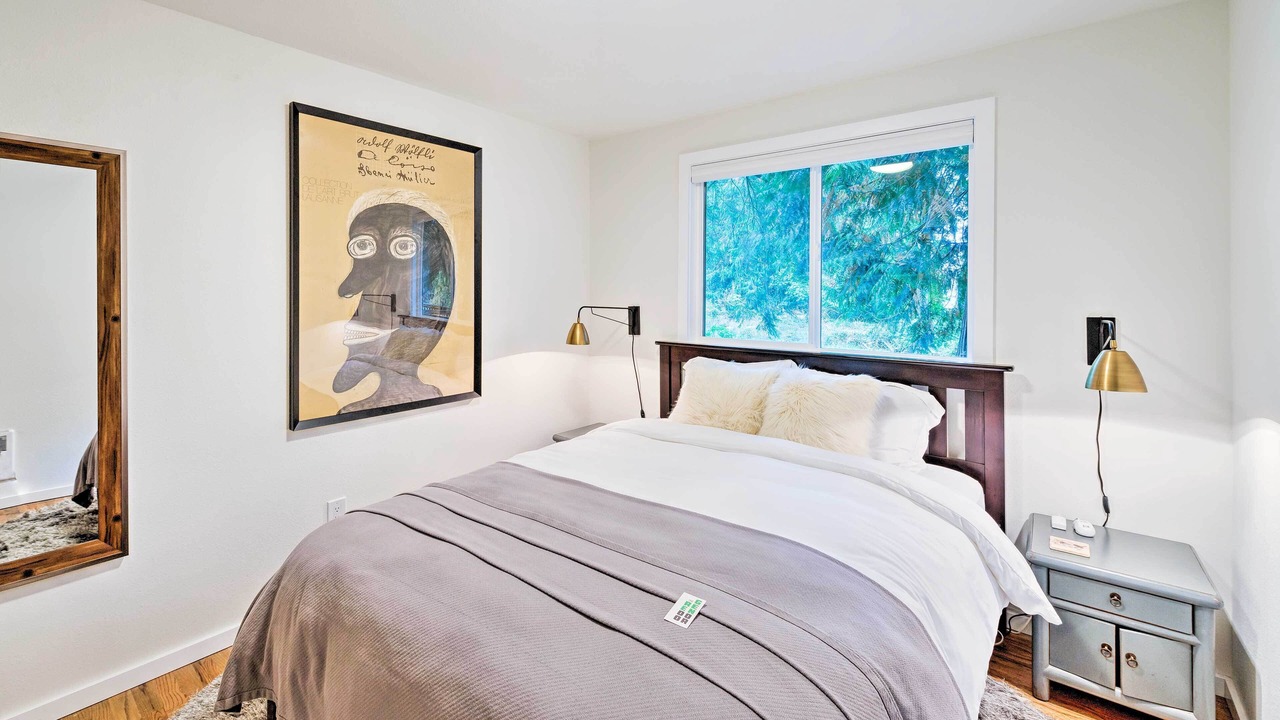 Photo of Bedroom in Clinton
