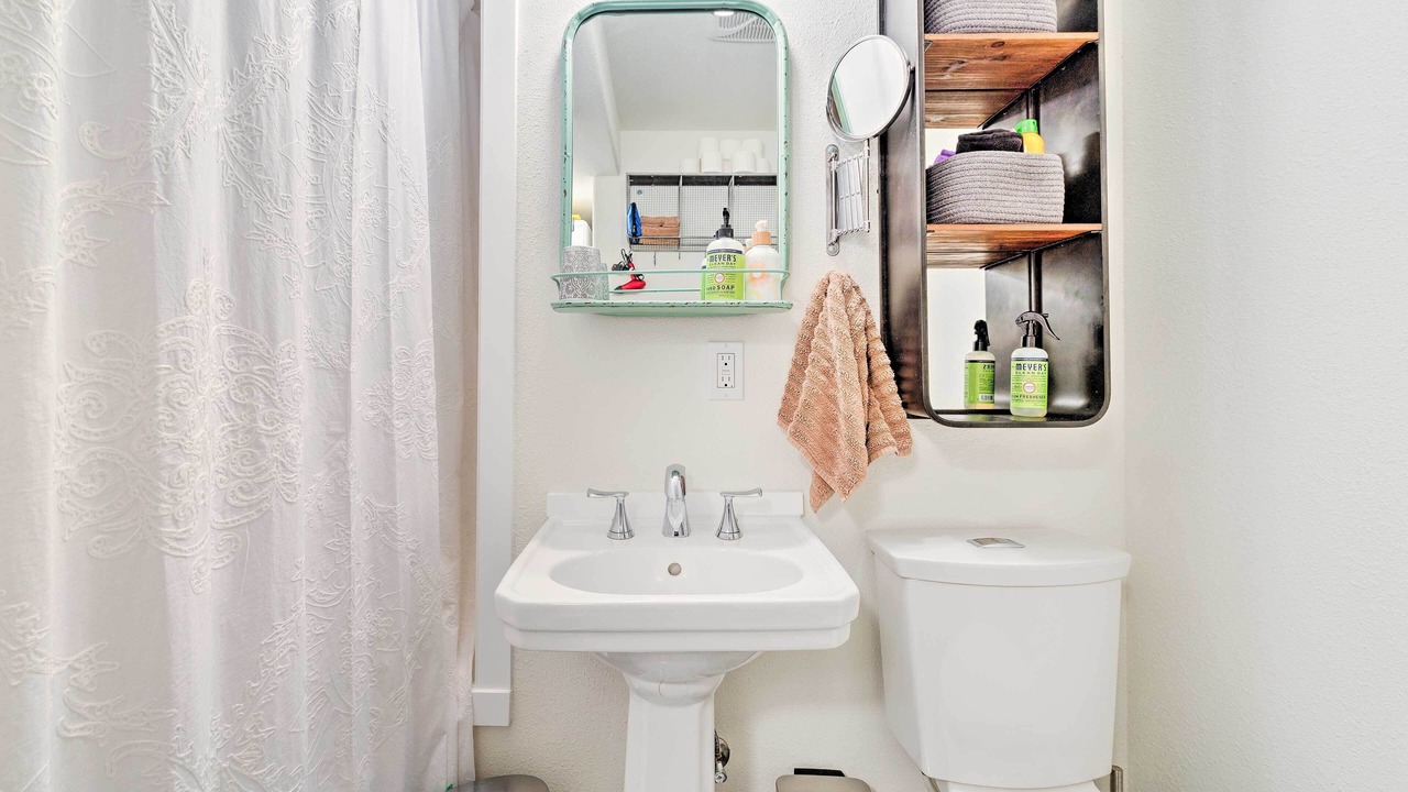 Photo of Bathroom in Clinton