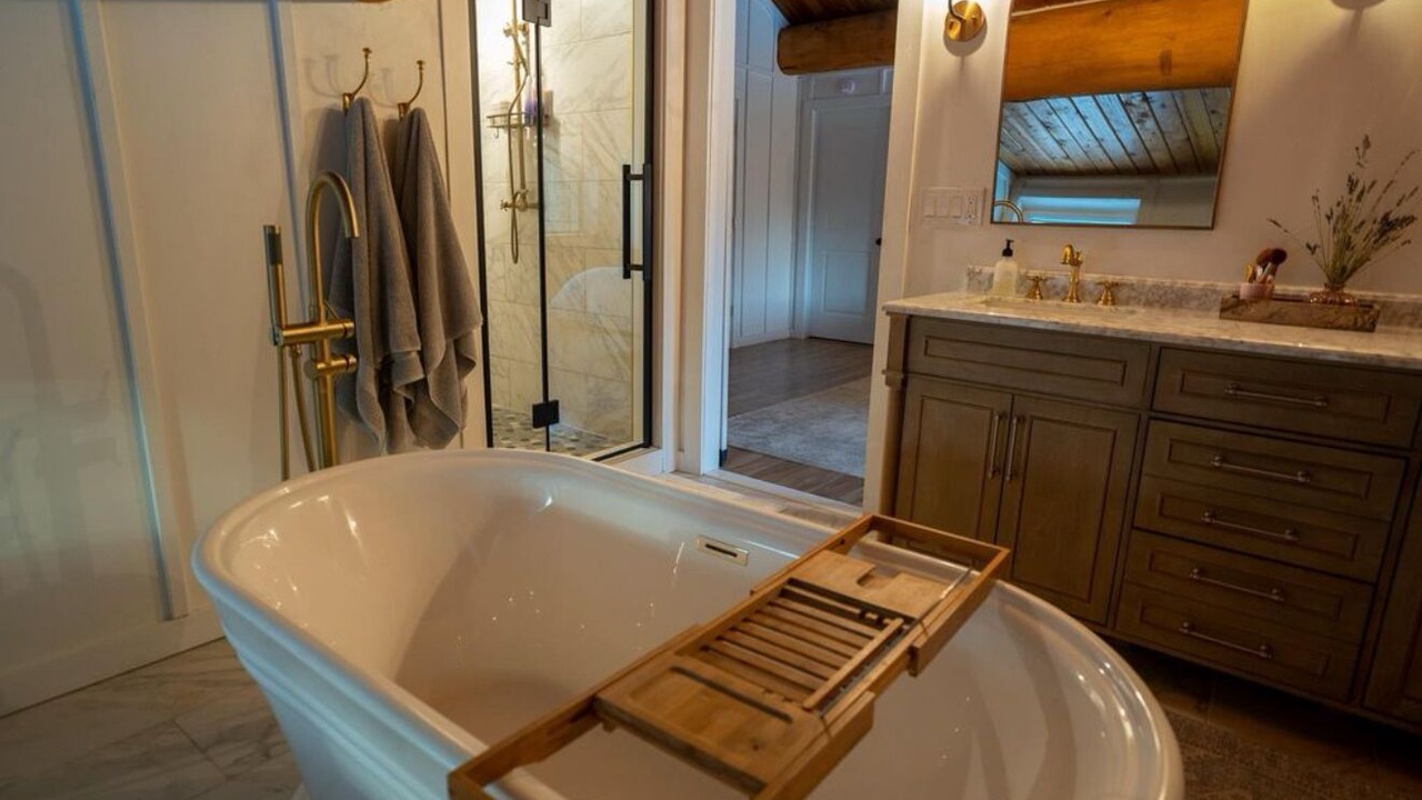 Photo of Bathroom in Delta Junction