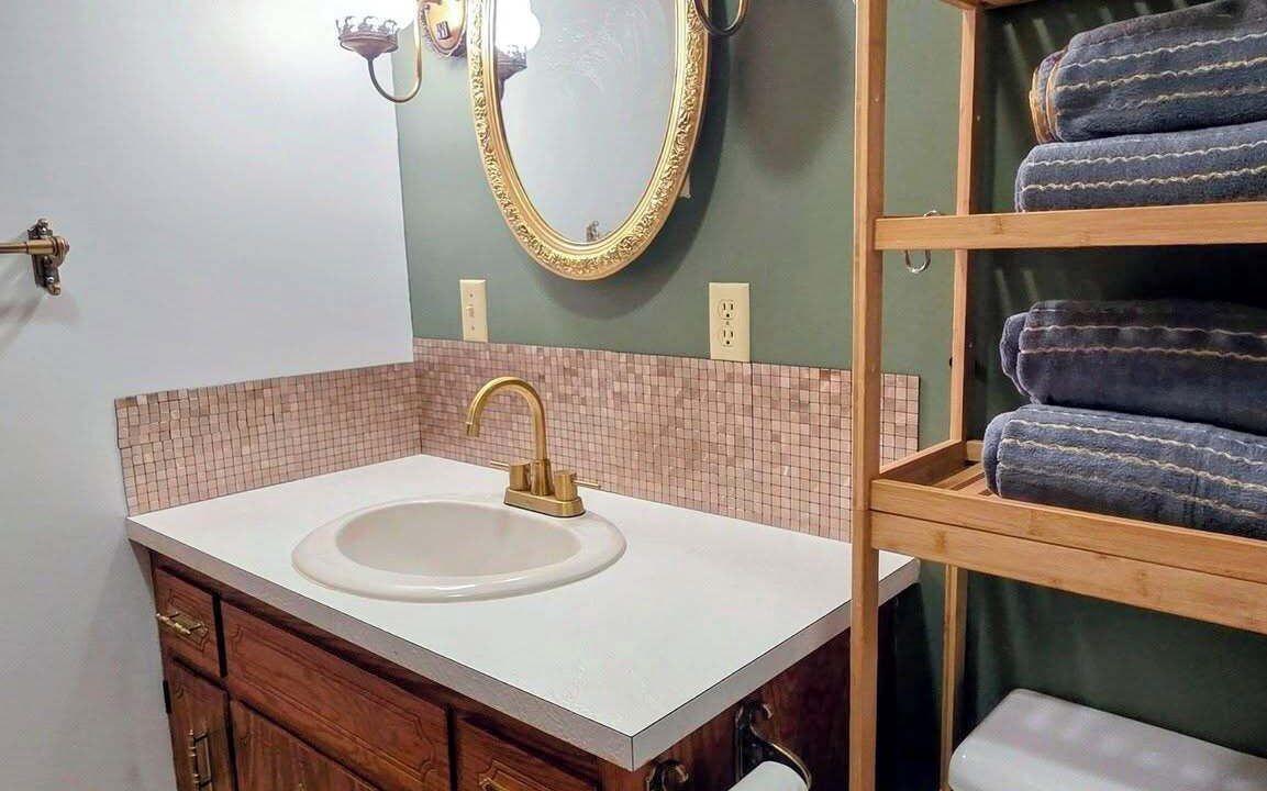 Photo of Bathroom in Isle