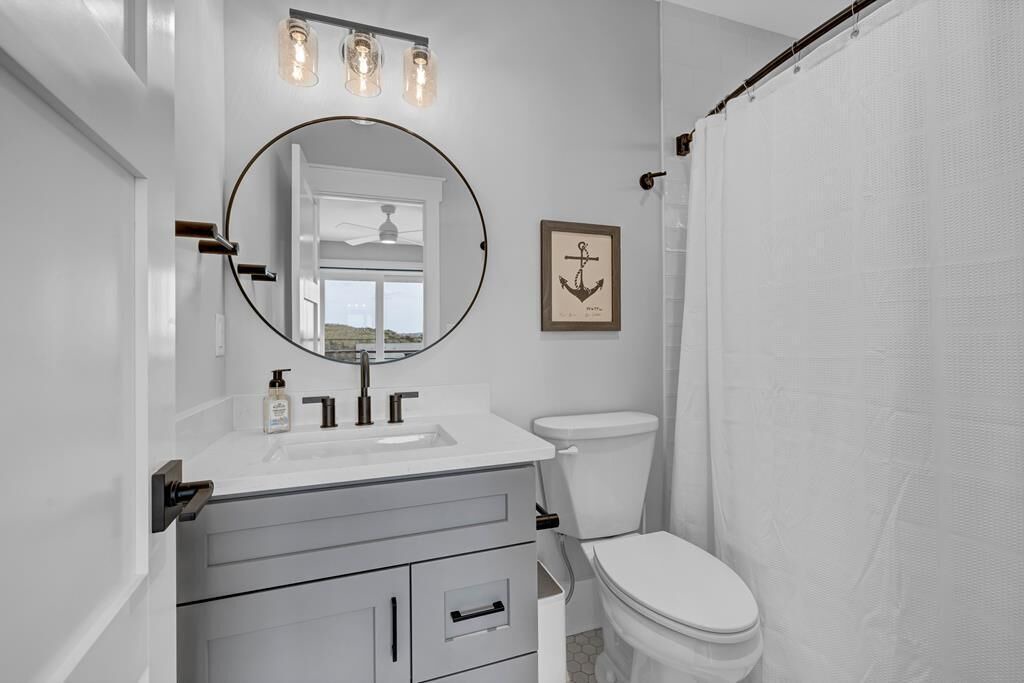 Photo of Bathroom in Topsail Beach