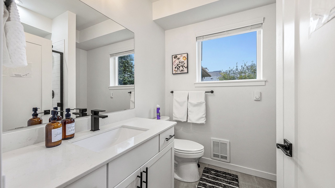 Photo of Bathroom in University District