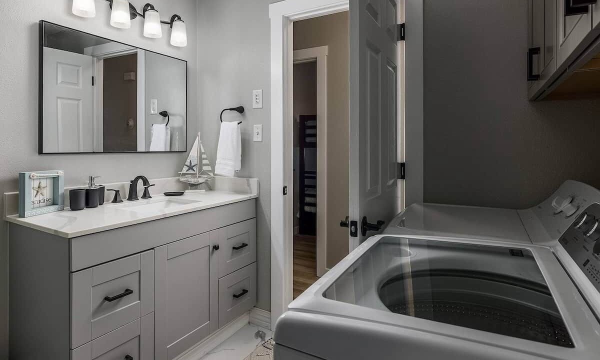 Photo of Bathroom in Campbell Park