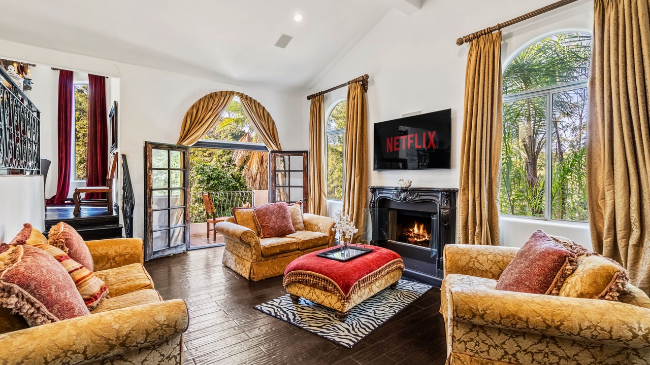 Photo of Livingroom in Los Angeles