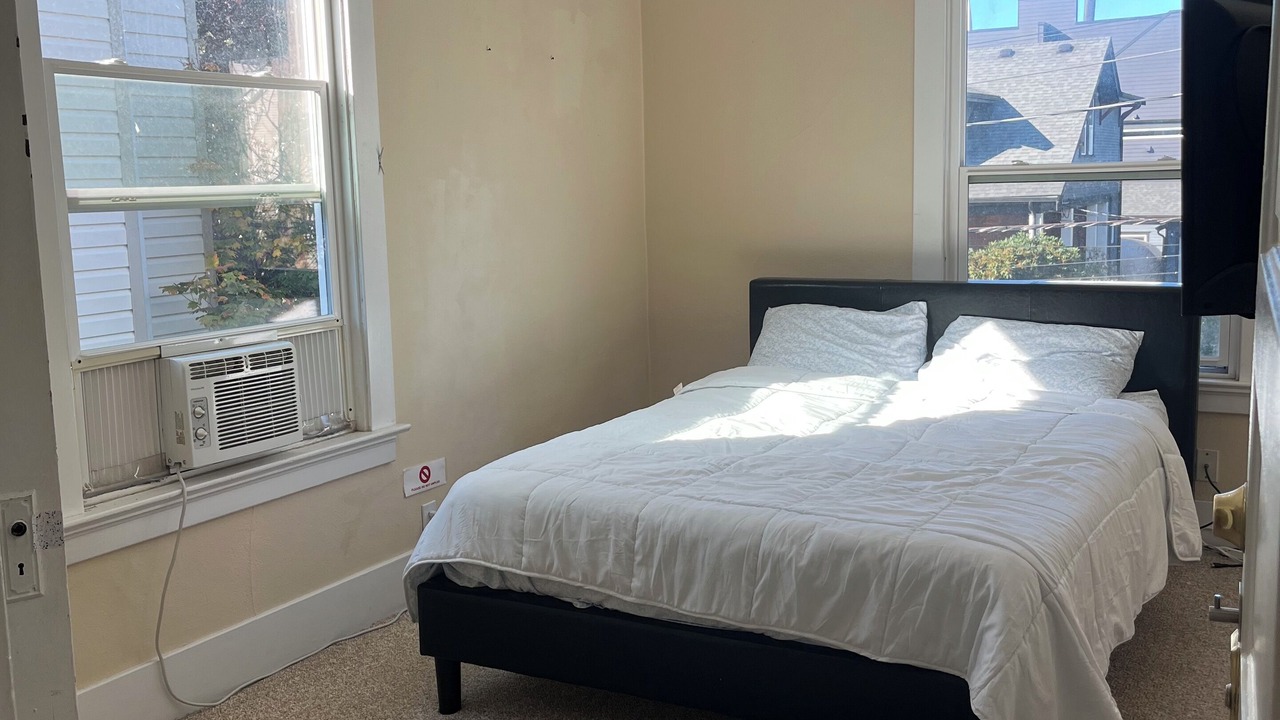 Photo of Bedroom in West Woodland