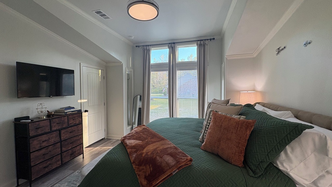 Photo of Bedroom in Central