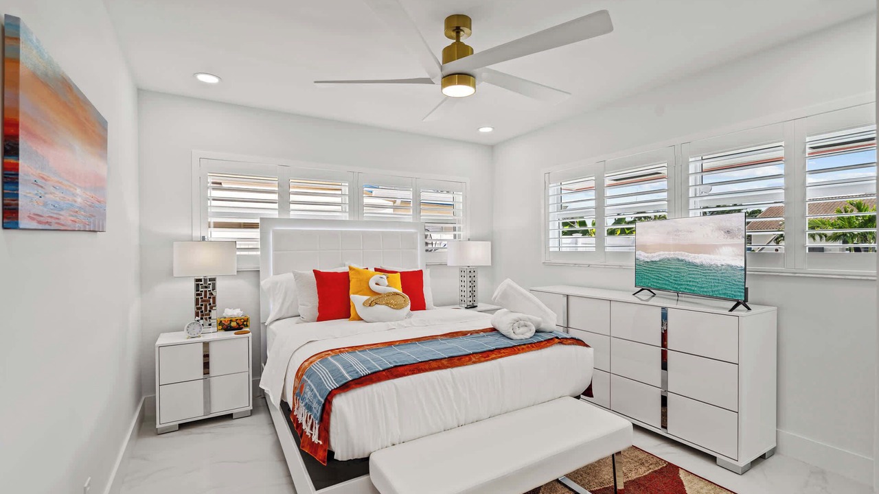 Photo of Bedroom in Harbor Village
