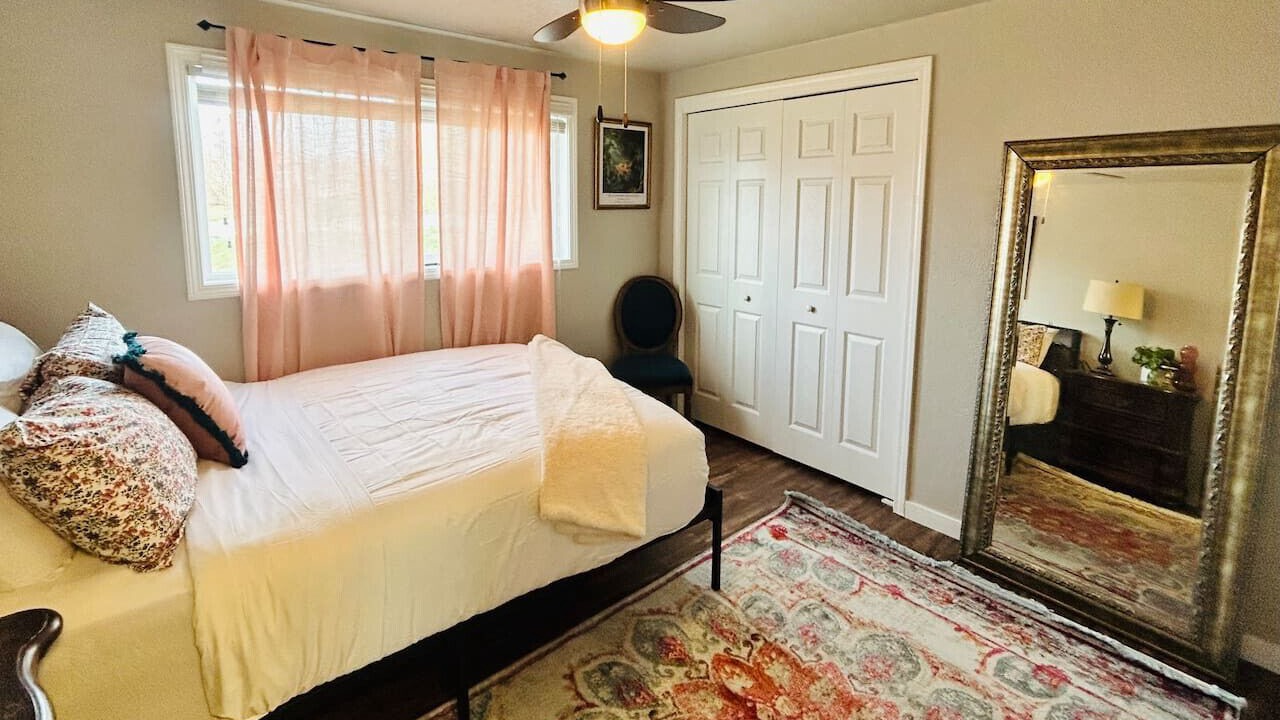 Photo of Bedroom in Southwest Ada County Alliance