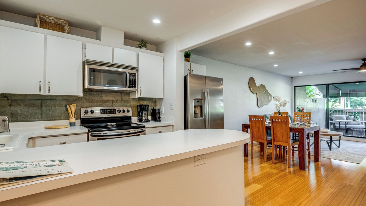 Photo of Kitchen in Kahana