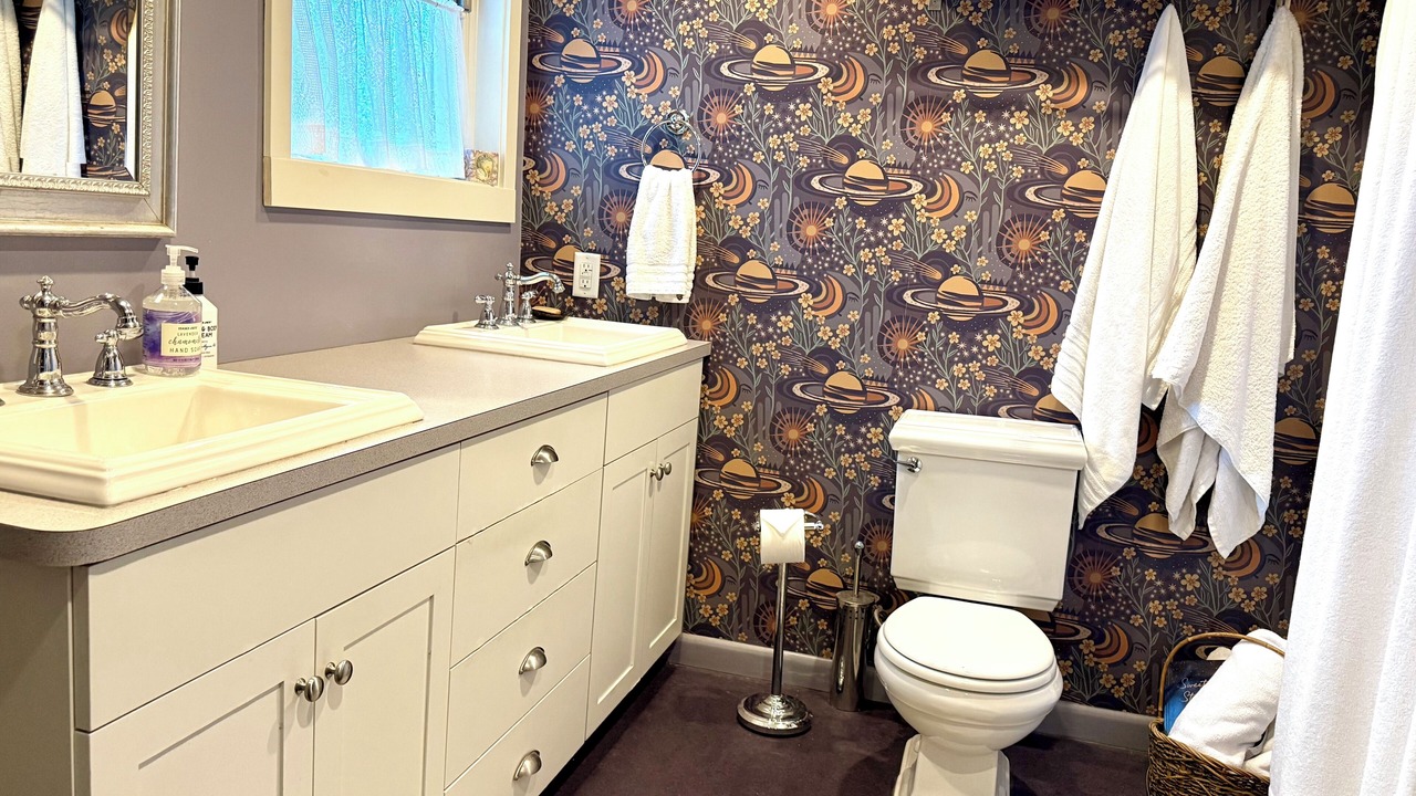 Photo of Bathroom in Genesee