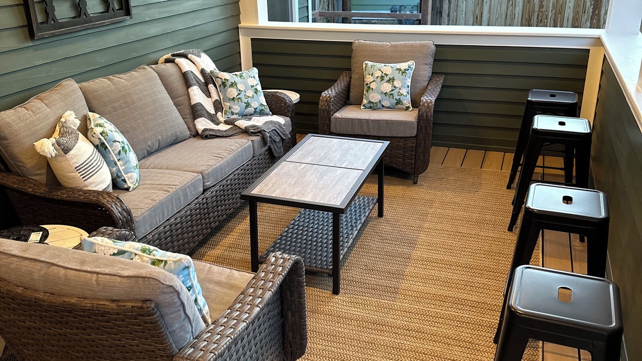 Photo of Livingroom in Canon City