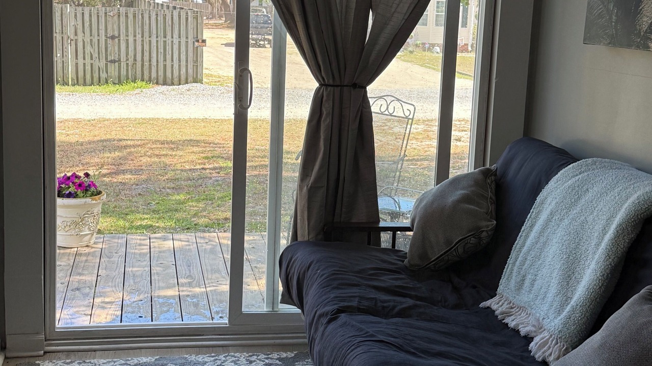 Photo of Livingroom in Silver Lake