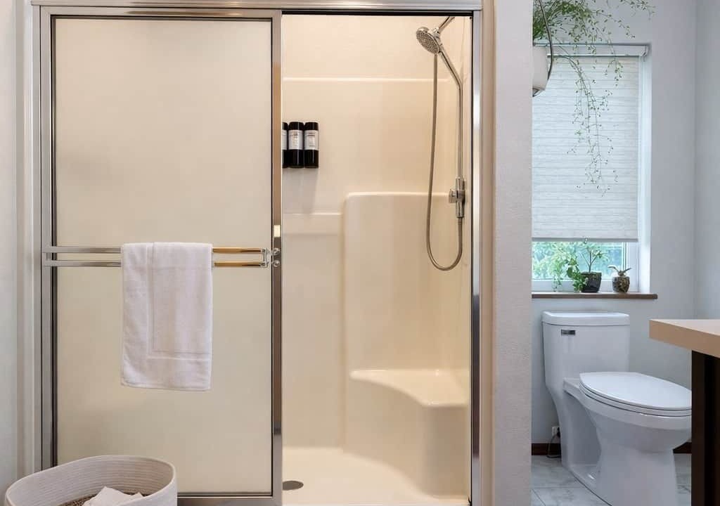 Photo of Bathroom in Coupeville