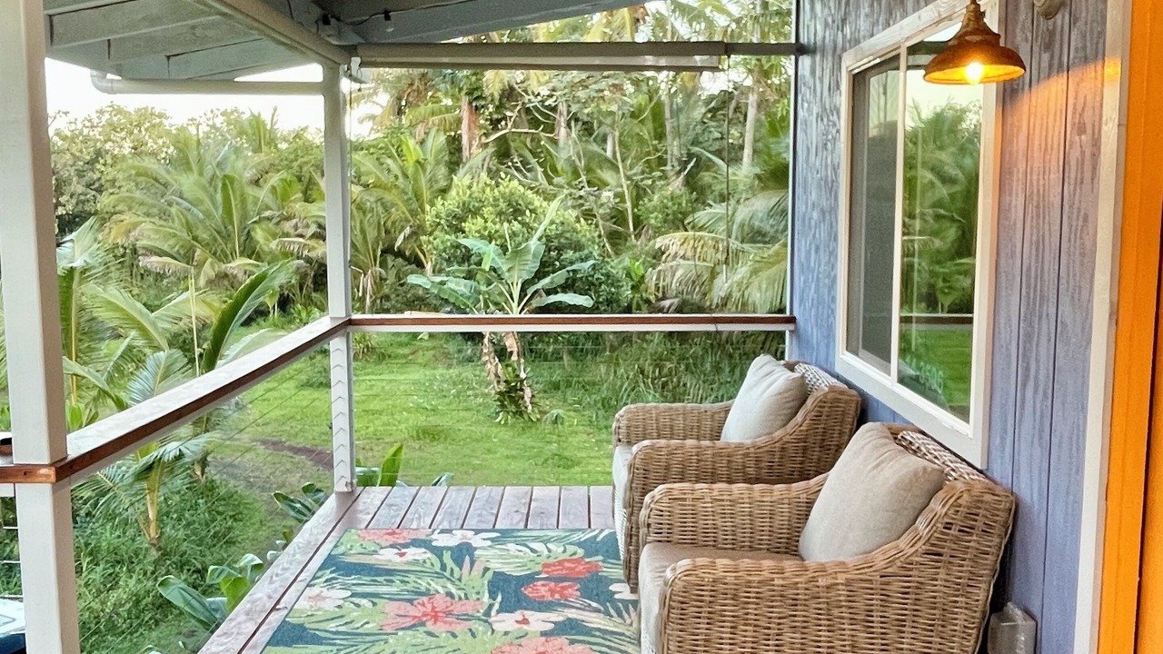 Photo of Patio Balcony in Waa Waa