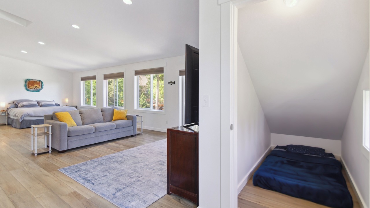Photo of Bedroom in Adelma Beach
