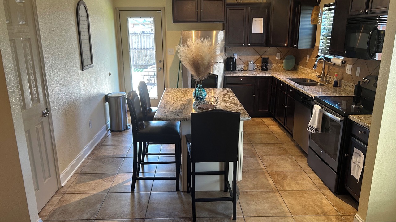 Photo of Kitchen in Gonzales