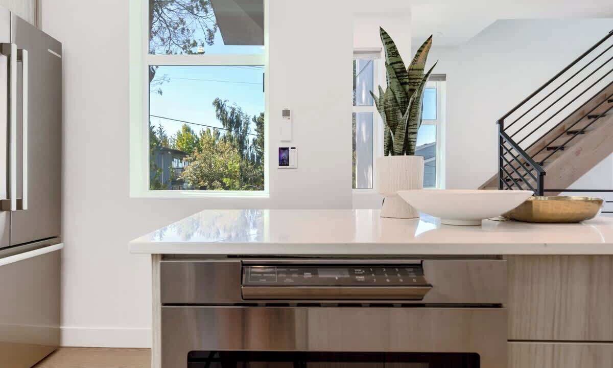Photo of Kitchen in North Queen Anne