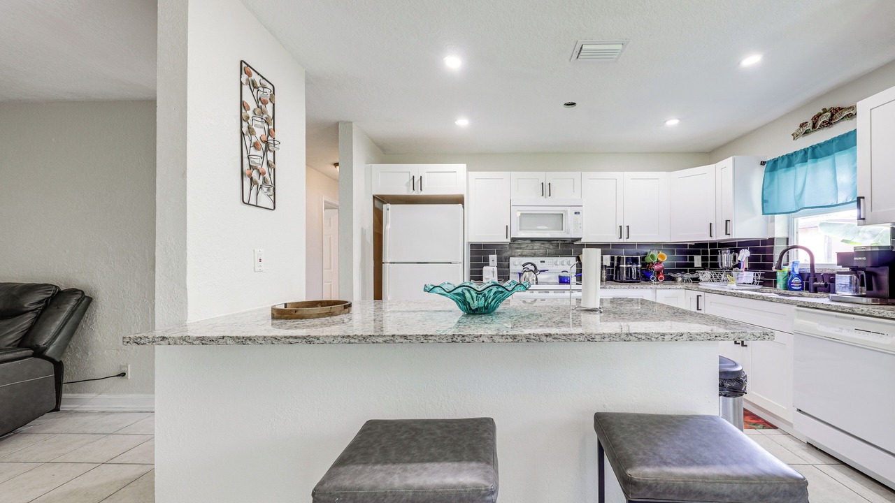 Photo of Kitchen in Lake Worth Corridor