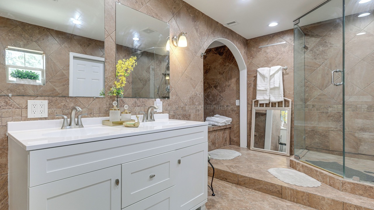 Photo of Bathroom in Boynton Beach
