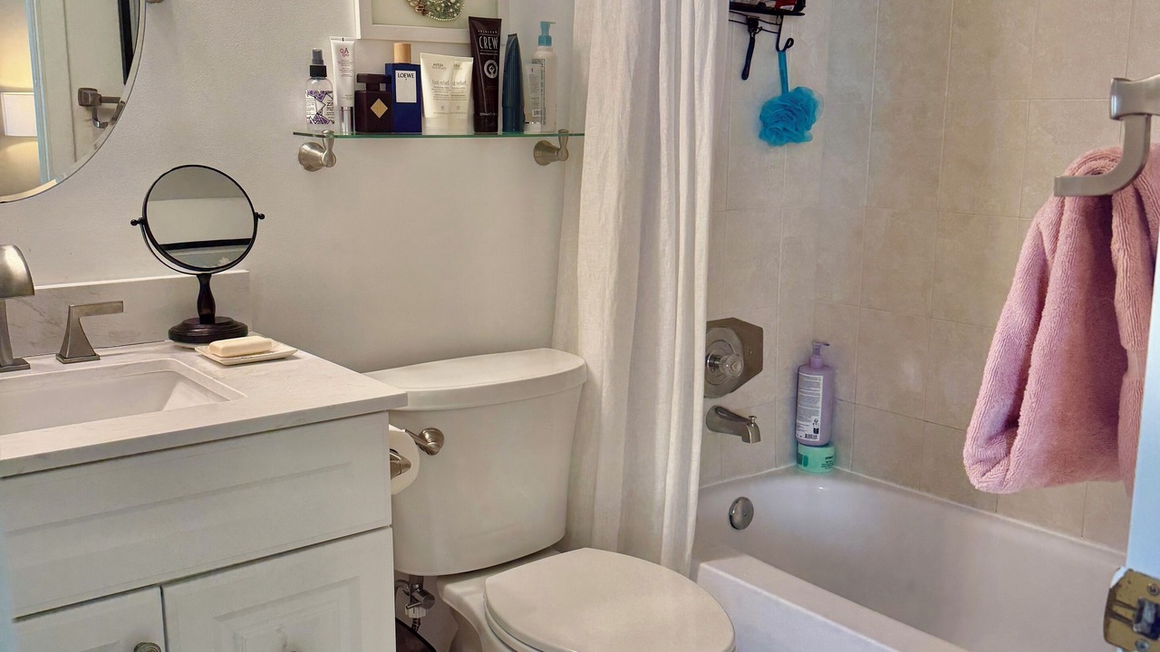 Photo of Bathroom in Bella Vista