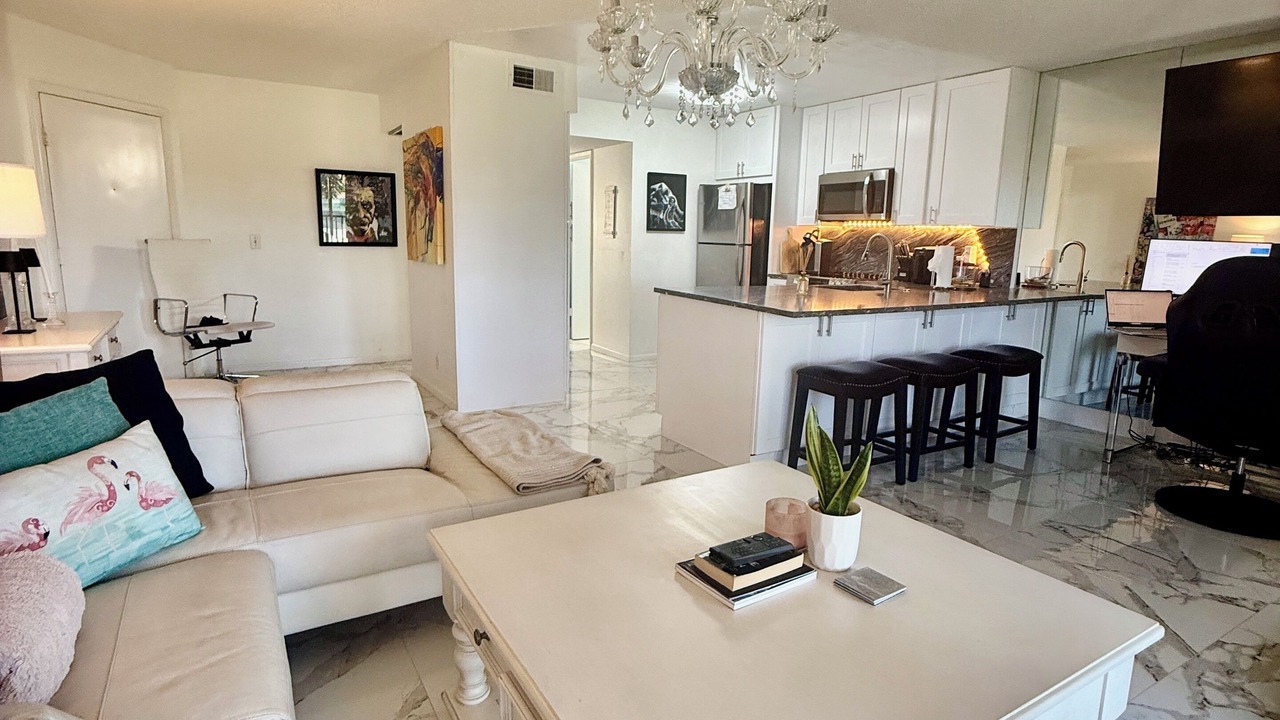 Photo of Livingroom in Bella Vista