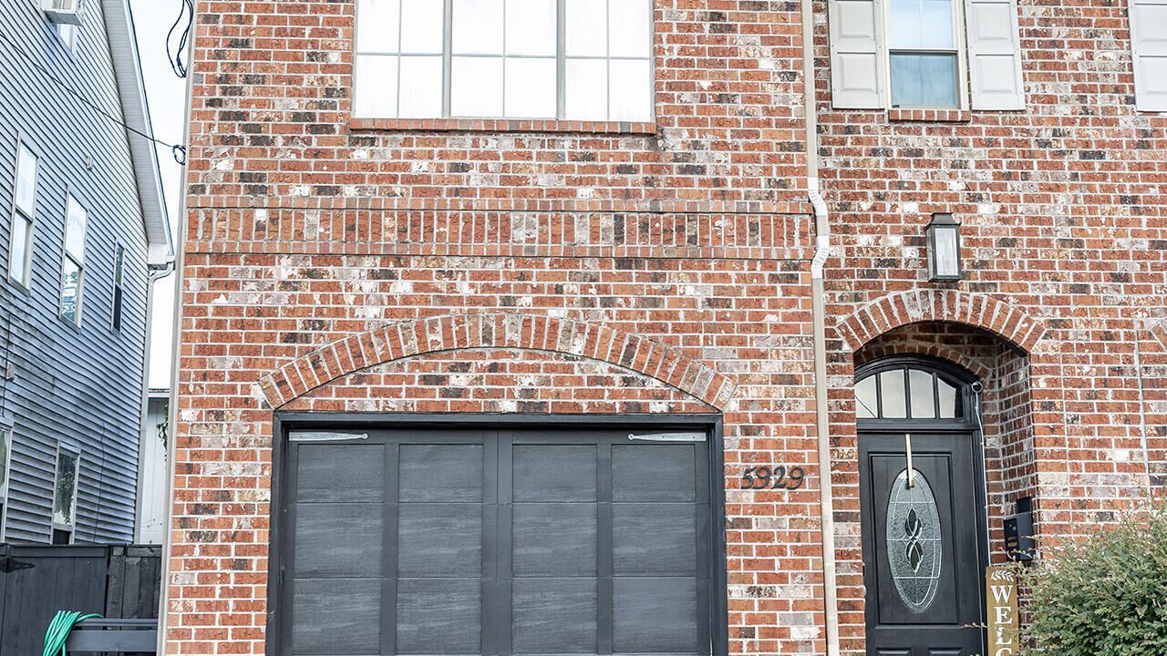 Photo of Outdoor in Lakeview