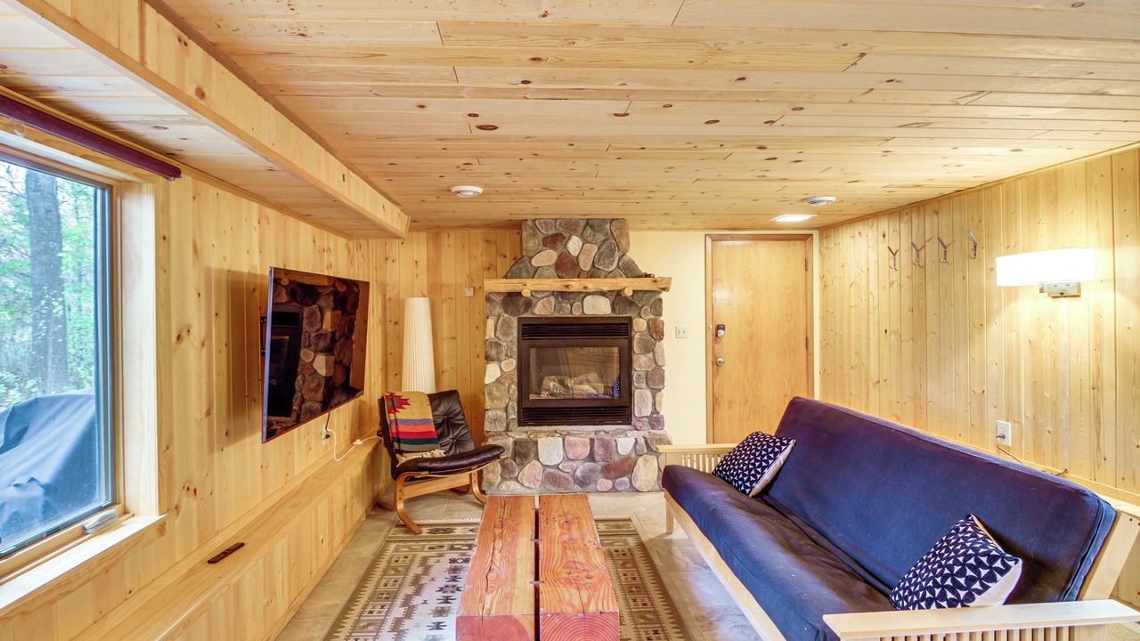 Photo of Livingroom in Isle
