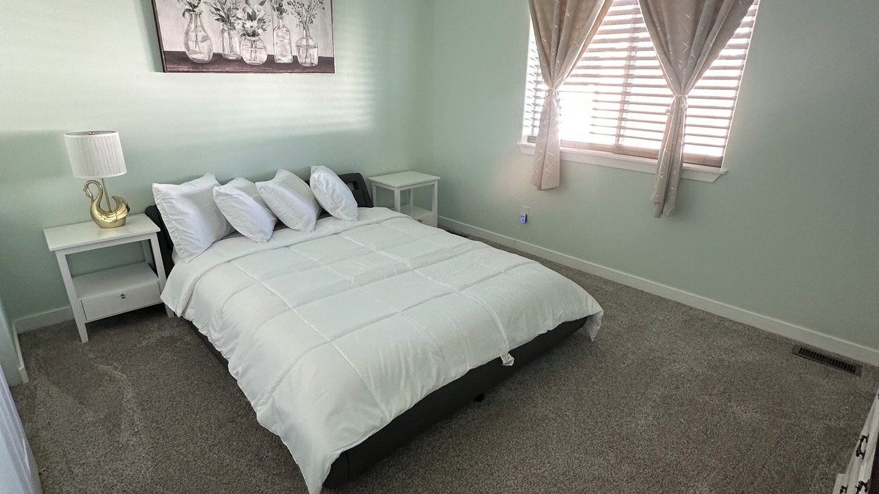 Photo of Bedroom in Montrose