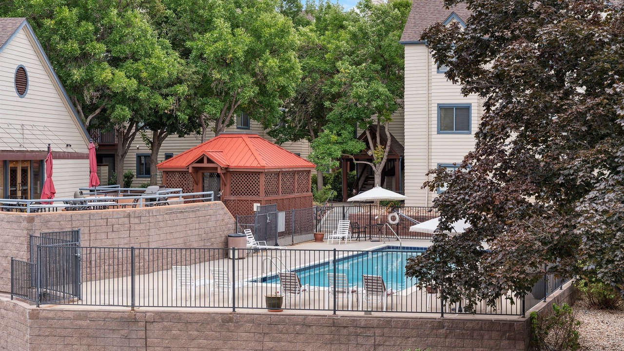 Photo of Outdoor in Englewood
