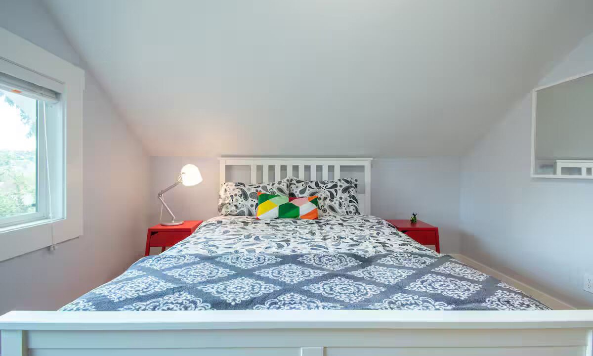 Photo of Bedroom in Fremont